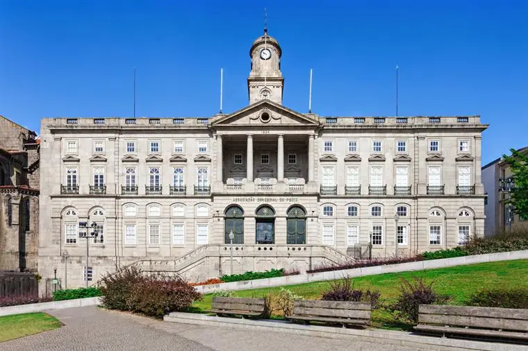 arquitetura-neoclássica-Palácio-da-Bolsa